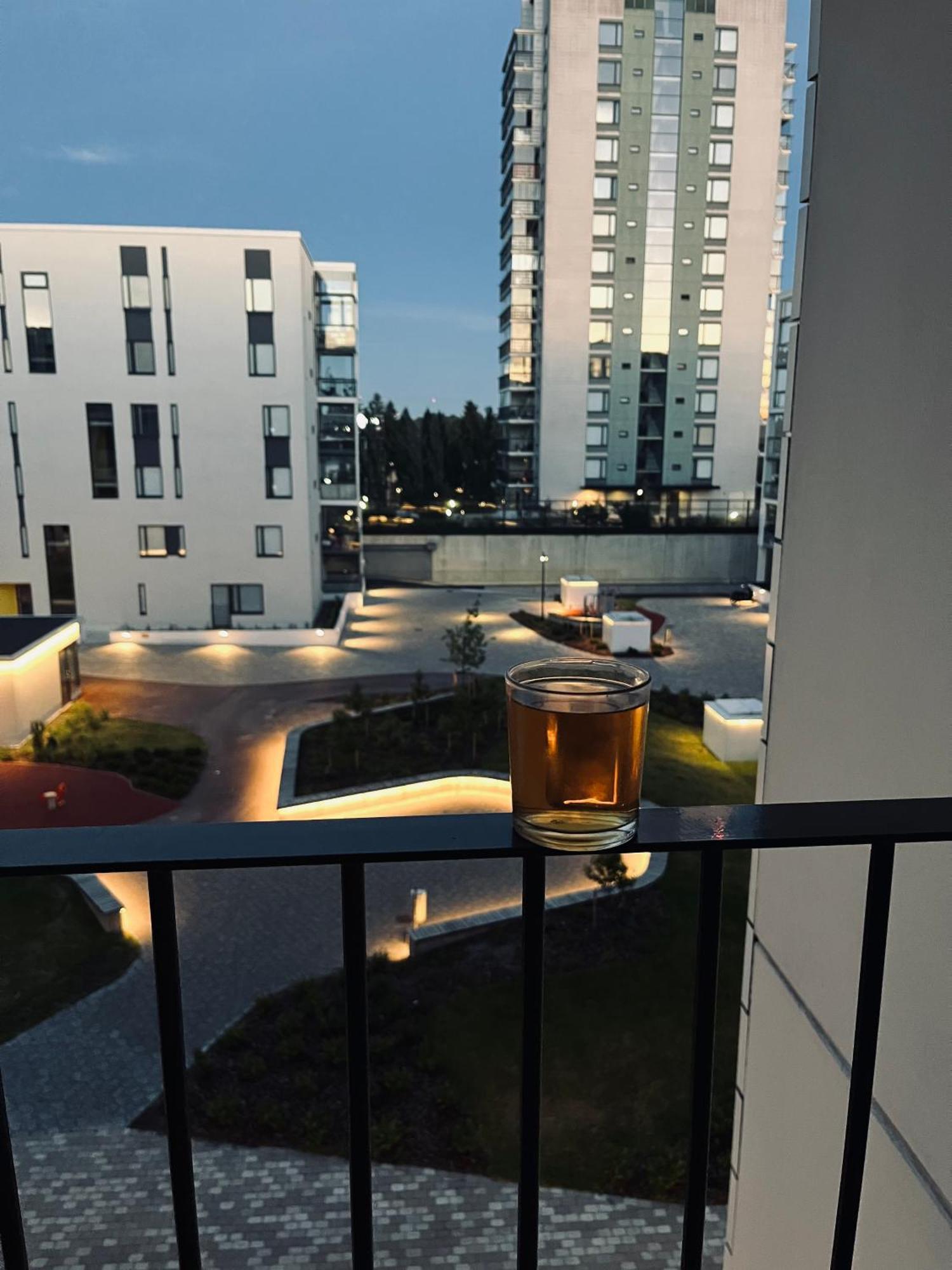 City Apartment Nearby Airport 万塔 外观 照片